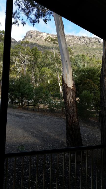 Mountain Hideaway Villa Halls Gap Exterior photo